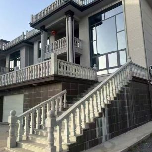 石嘴山 芝麻白别墅阳台栏杆，楼梯栏杆