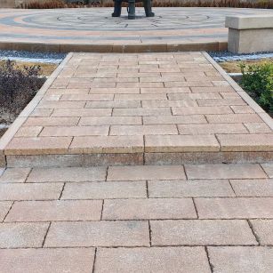 石嘴山仿古石铺装效果