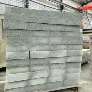 石嘴山 芝麻白10公分300*600广场地铺，A料定制，尺寸标准，厚薄均匀