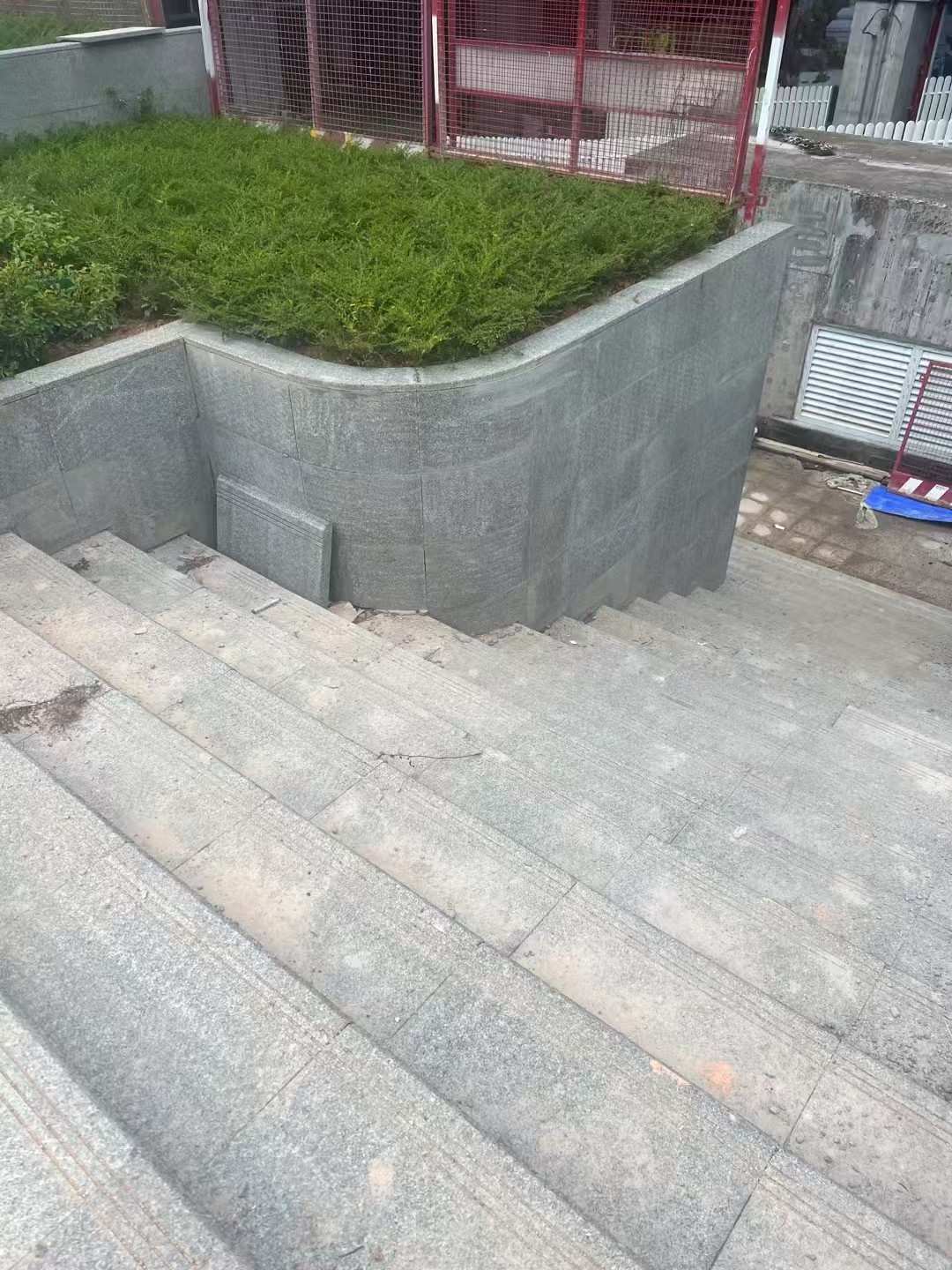 石嘴山 芝麻黑火烧面铺装案例
