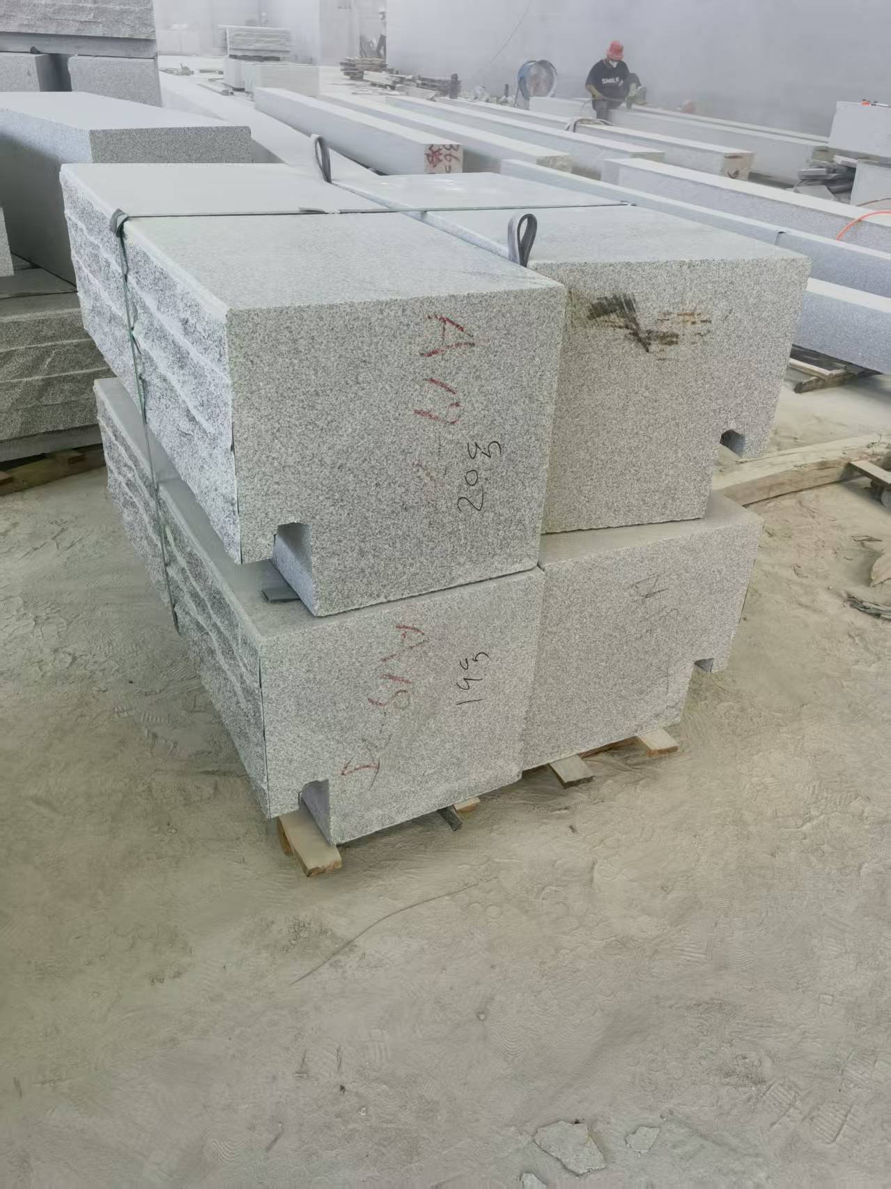 石嘴山 整石坐凳打包