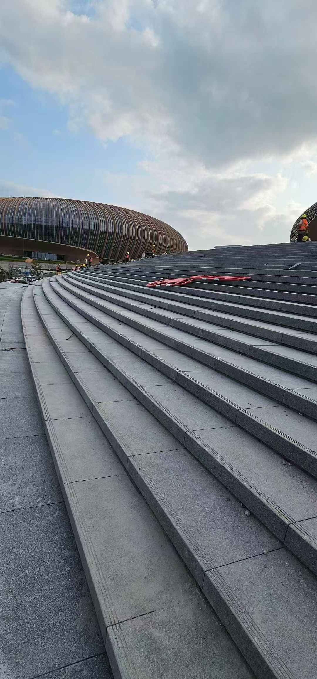 石嘴山 弧形整石台阶铺装效果图