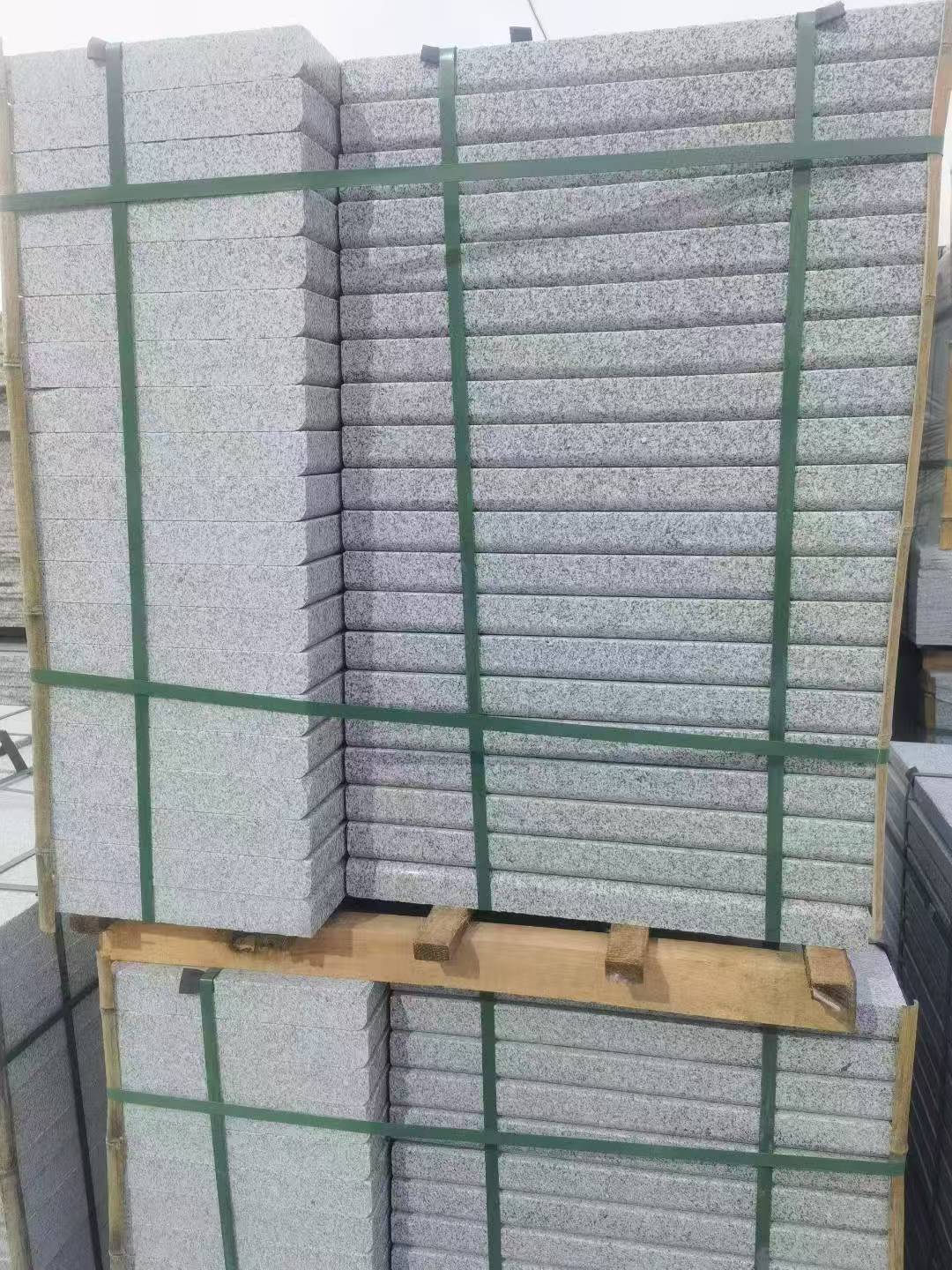 石嘴山 5公分芝麻白，倒斜角，室外楼梯踏步